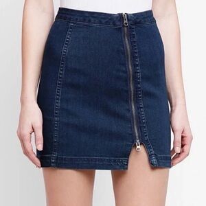 FREE PEOPLE THIS WAY OR THAT WAY SIDE ZIP DENIM MINI SKIRT SIZE 6